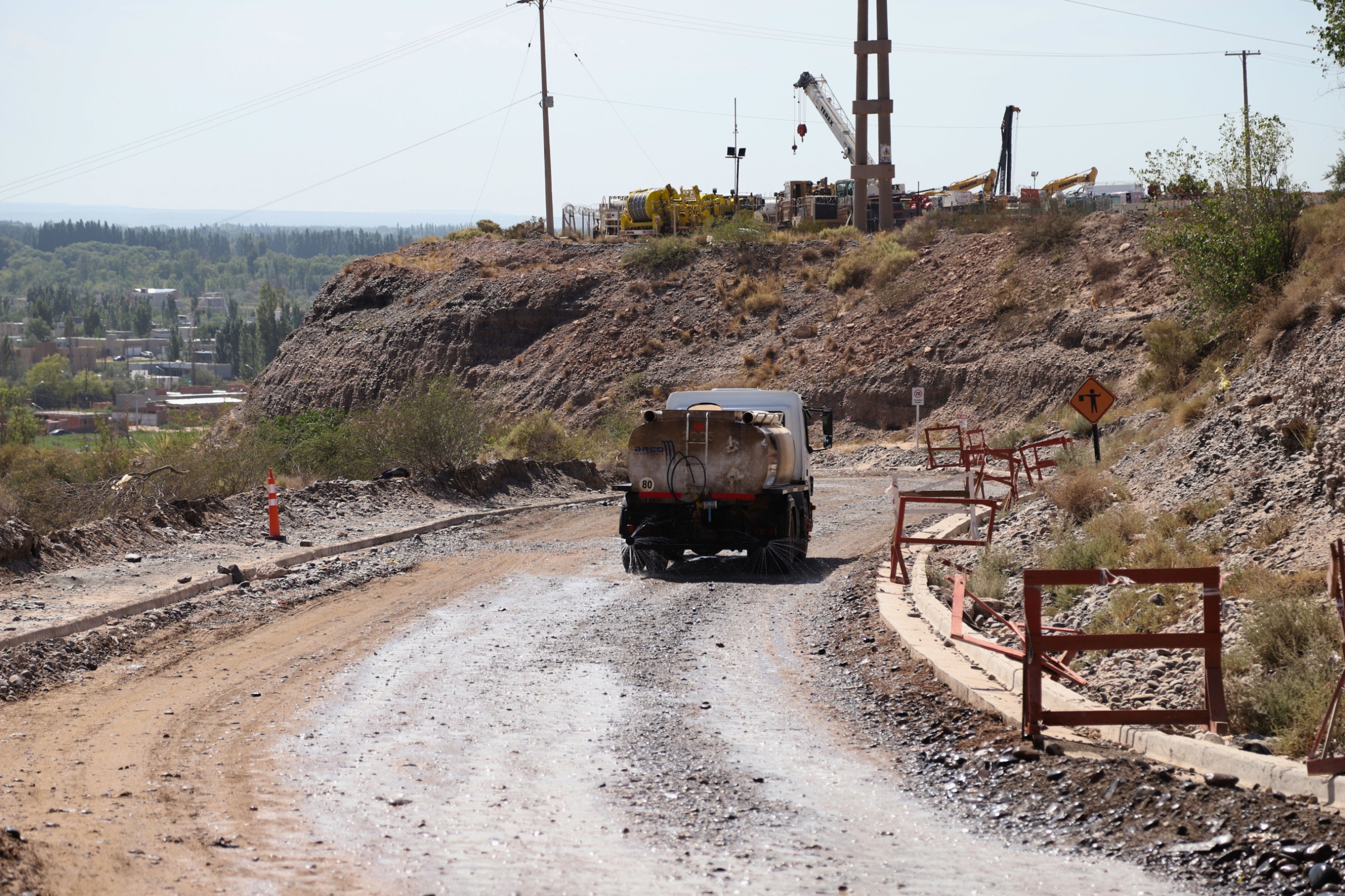 Imagen de SE AMPLIARÁ EL ACCESO PRINCIPAL DE LA BAJADA DEL BARRIO NUEVA ESPAÑA 