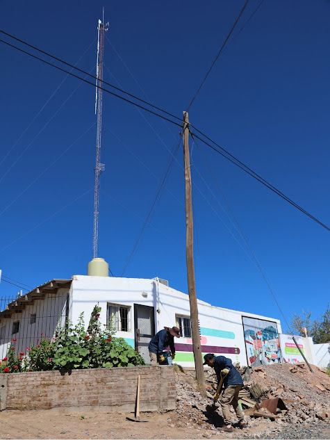 Imagen de MEJORAN EL ACCESO A LA RADIO SAYHUEQUE Y AL ESPACIO EMA