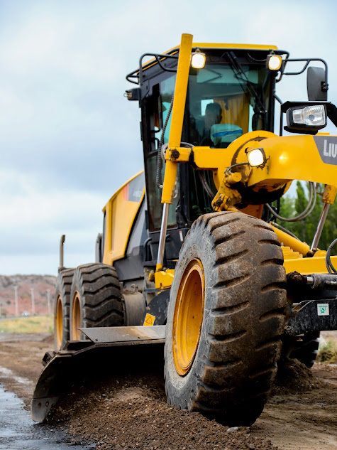 Imagen de MANTENIMIENTO VIAL EN RUTA PROVINCIAL 7: TRABAJOS ENTRE LA COMARCA Y EL BARRIO 11 DE OCTUBRE