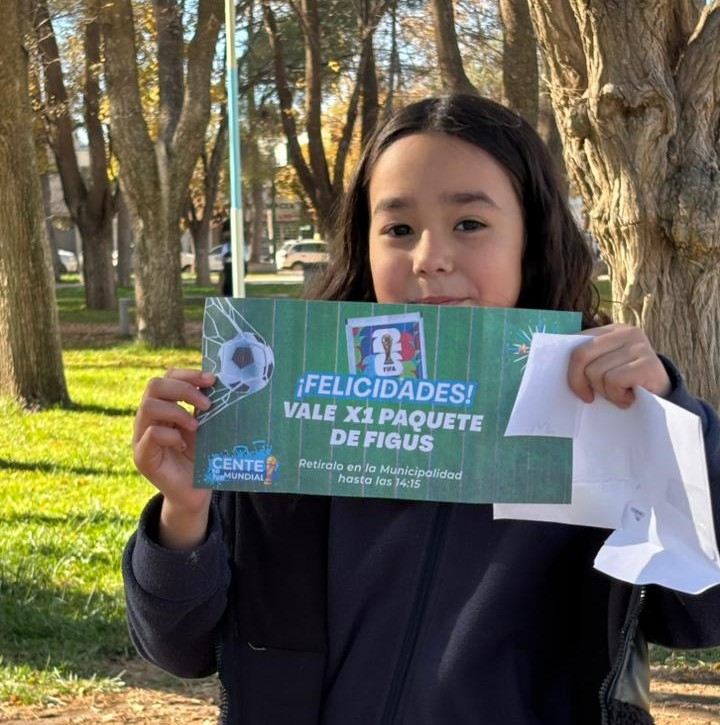 Imagen de EL MUNICIPIO IMPULSA UNA CAMPAÑA DE INTERCAMBIO DE FIGURITAS Y BÚSQUEDA DEL TESORO PARA FORTALECER LOS VALORES COMUNITARIOS