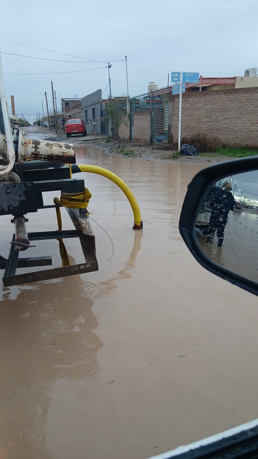 Imagen de LAS DELEGACIONES MUNICIPALES MANTIENEN LOS OPERATIVOS EN ZONA SUR Y PRIORIZAN LOS ACCESOS A ESCUELAS
